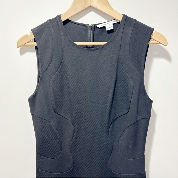 Diane Von Furstenberg Fit and Flare Black Dress Size 6 Little Black Dress Career - Picture 6 of 16